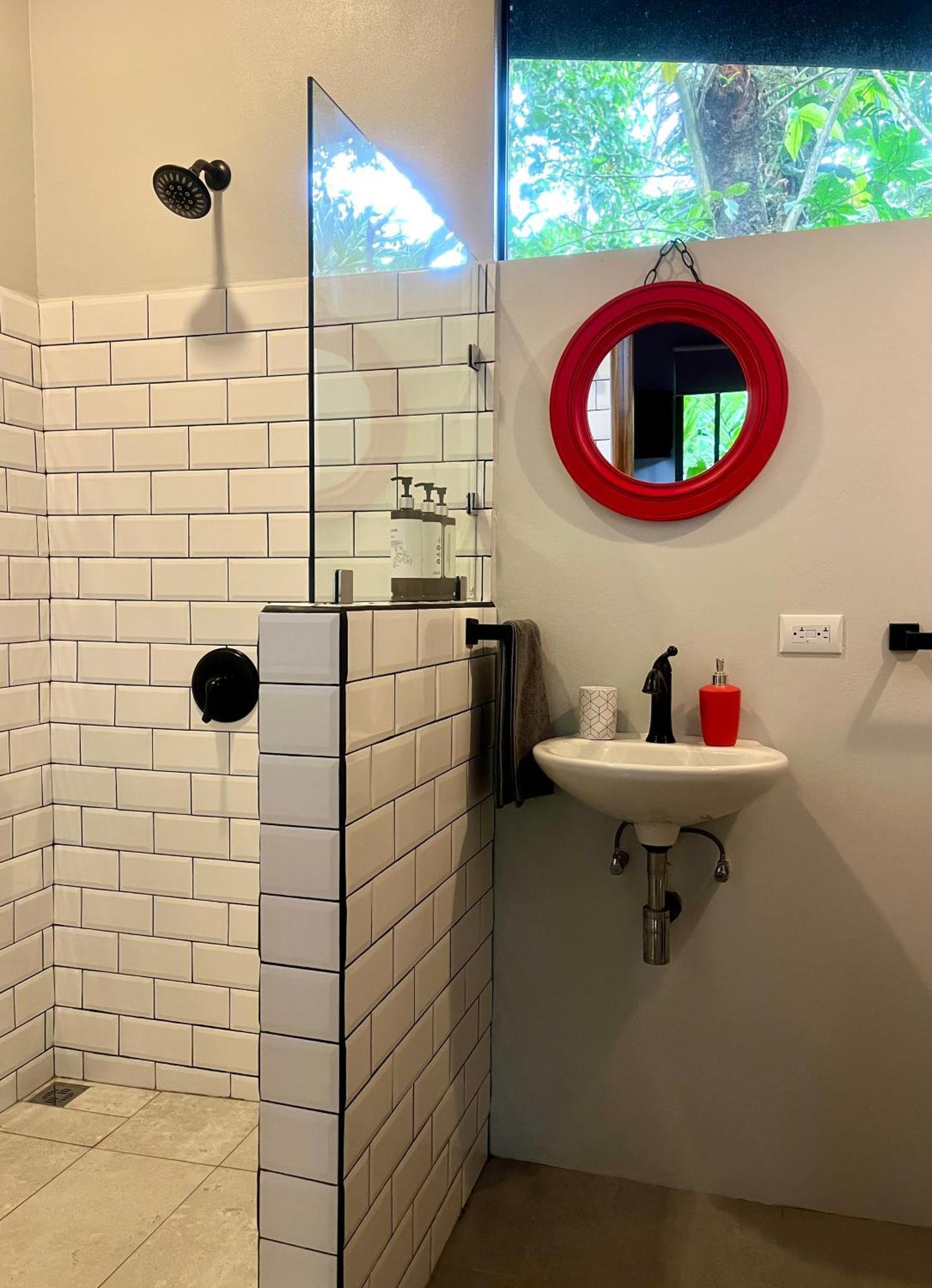 Industrial Studio With Private Jacuzzi Uvita Exterior photo